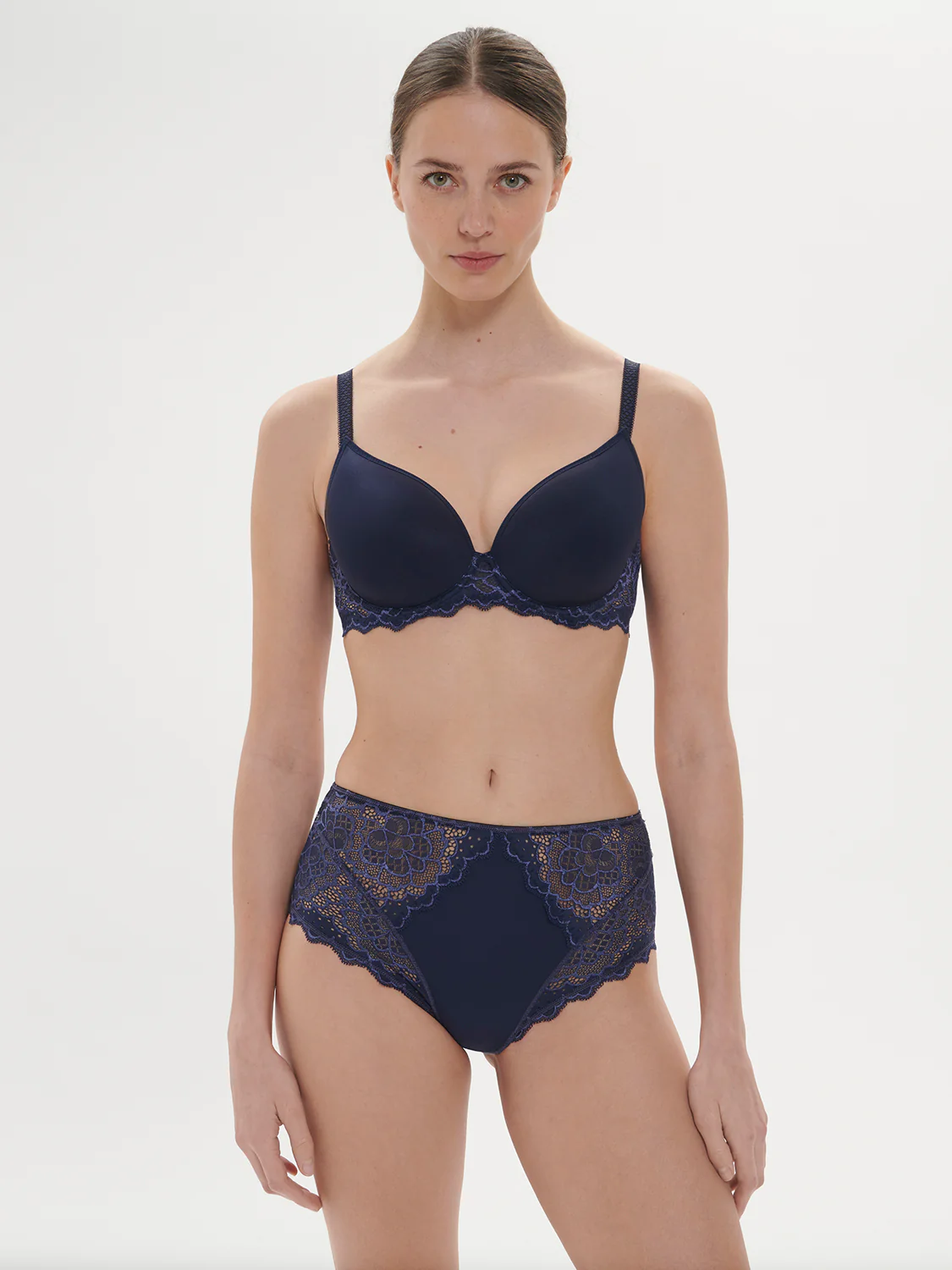 Caresse 3D Plunge - Ink Blue - Image 4