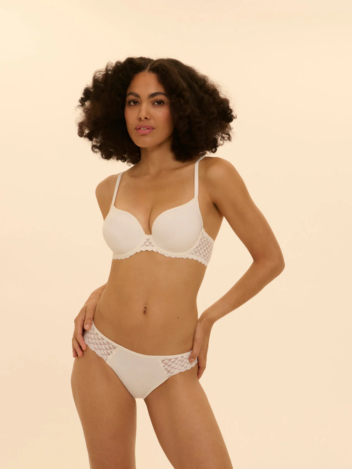 Subtile 3D Plunge - Ivory - Image 5