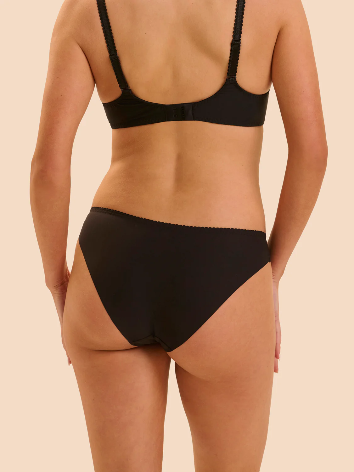 Instant Bikini - Black - Image 2