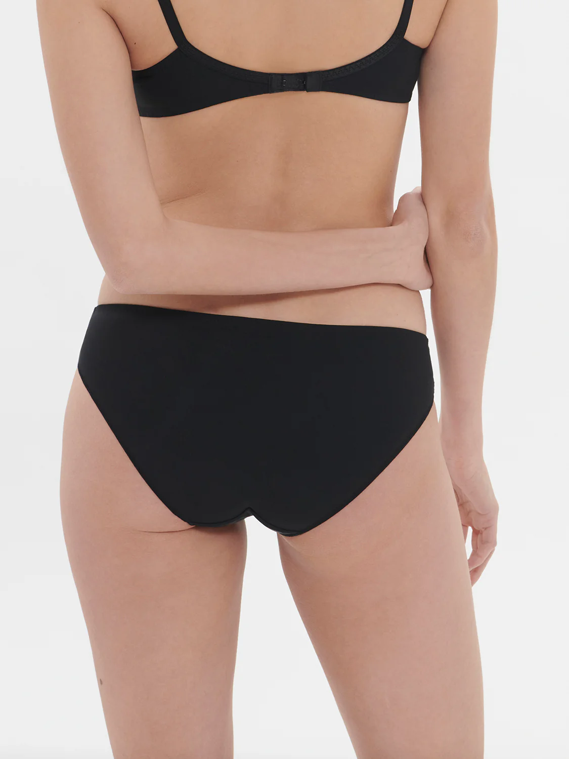 Delice Bikini - Gem Black - Image 9