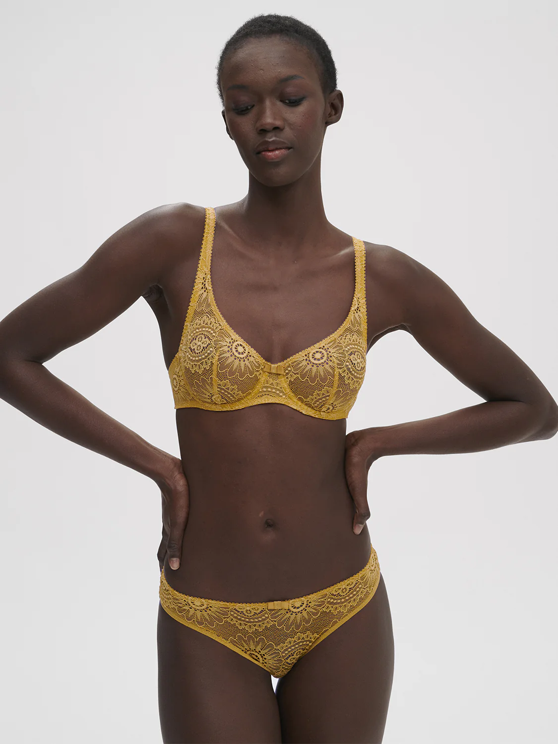 Embleme Bikini - Golden Yellow - Image 3