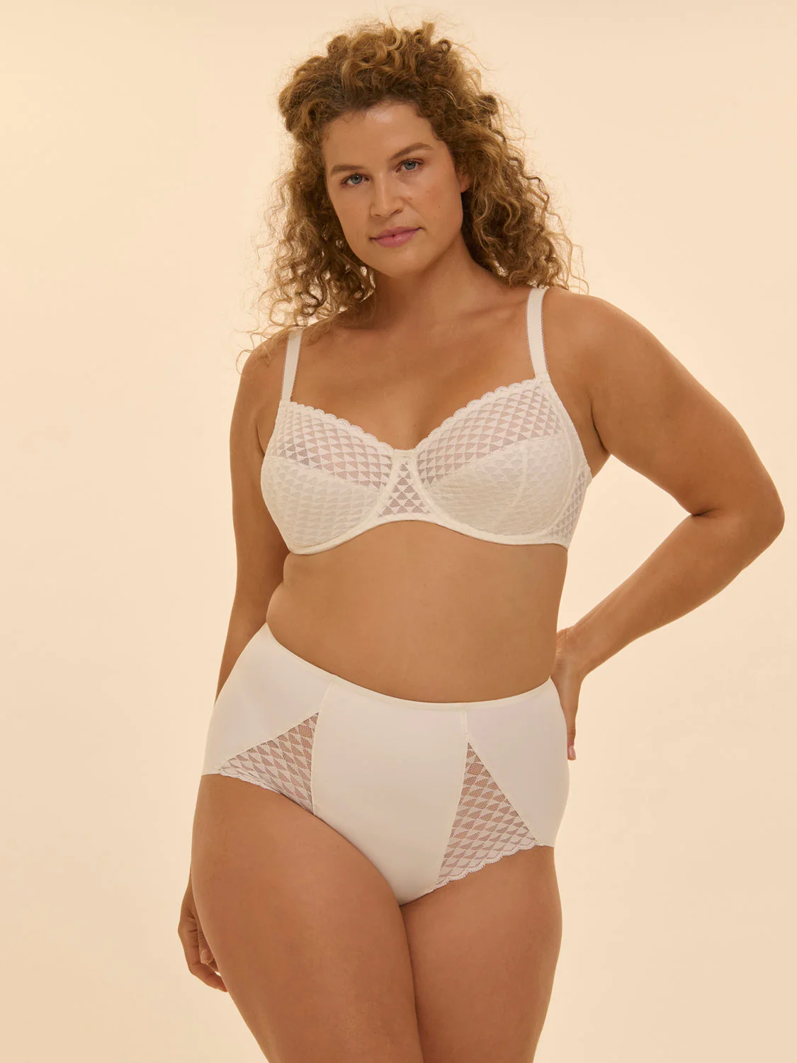 Subtile Control Brief - Ivory - Image 3