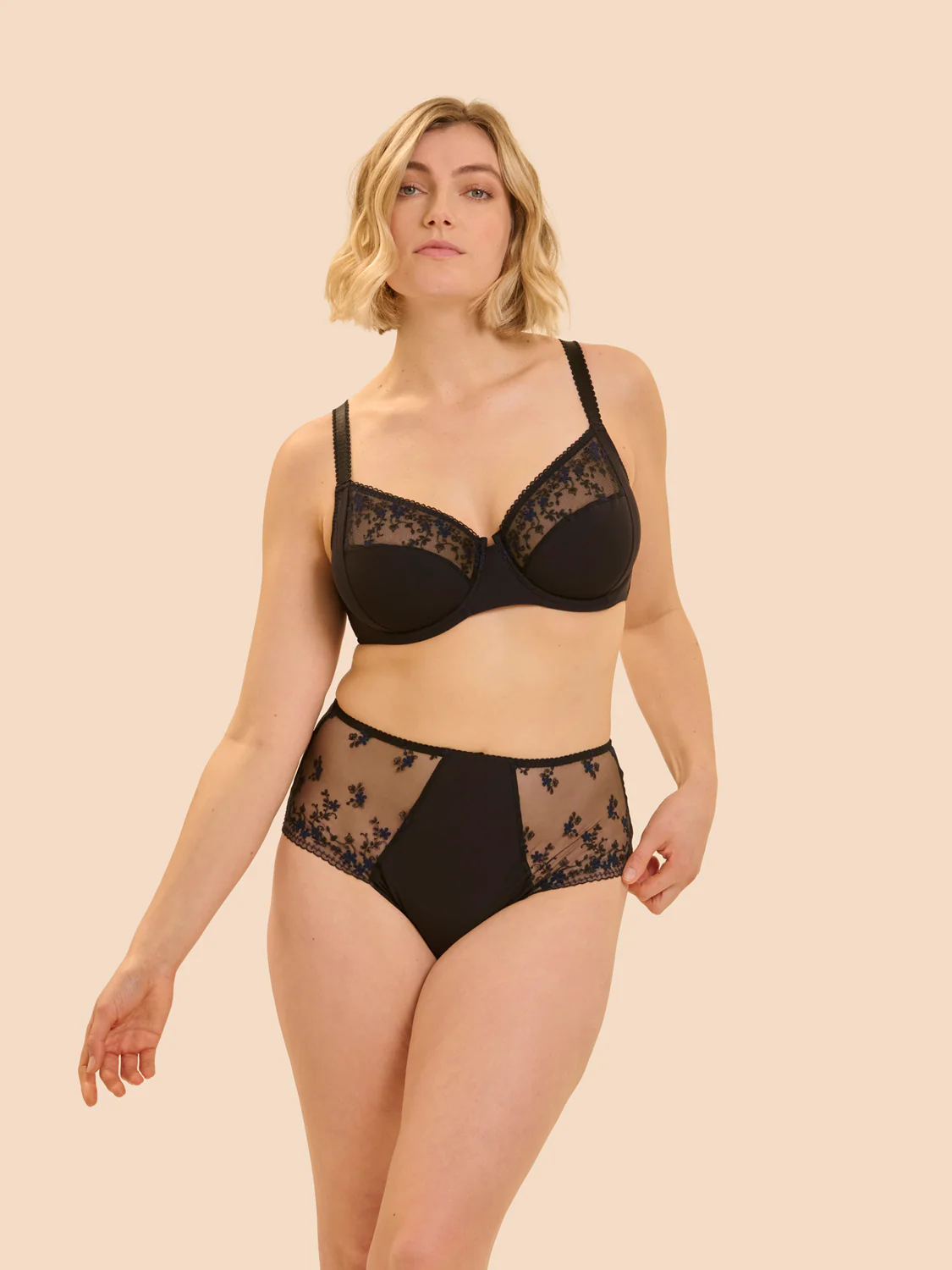 Instant Full Cup - Black - Image 3