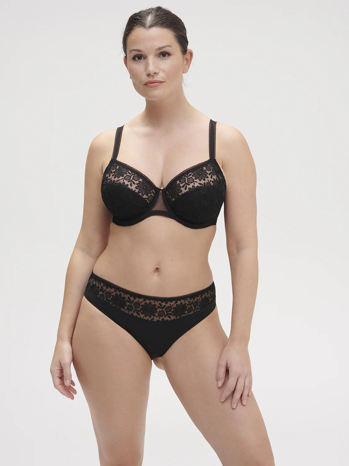 Amazone Full Cup - Black - Image 4