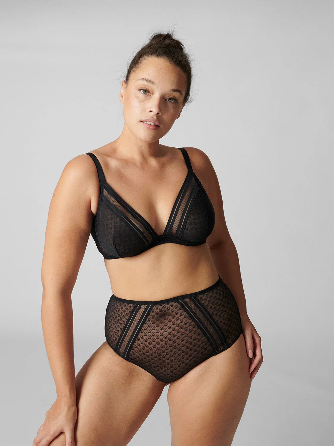 Iris Retro Brief - Black - Image 9