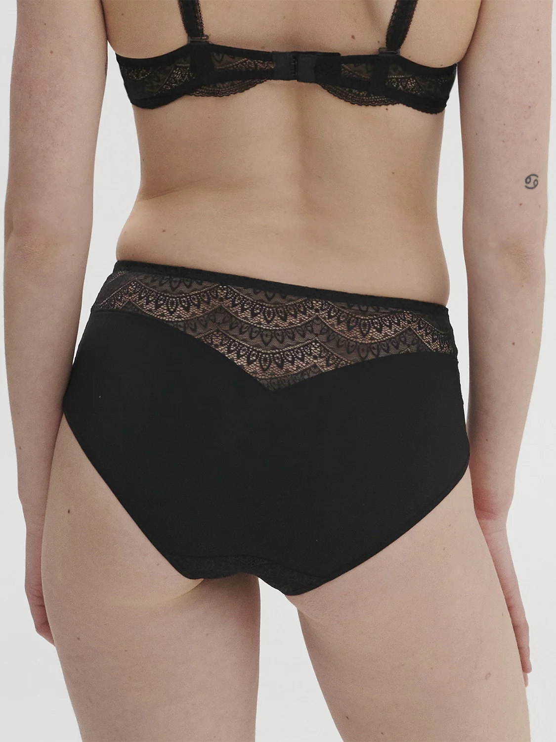 Karma Retro Brief - Black - Image 2