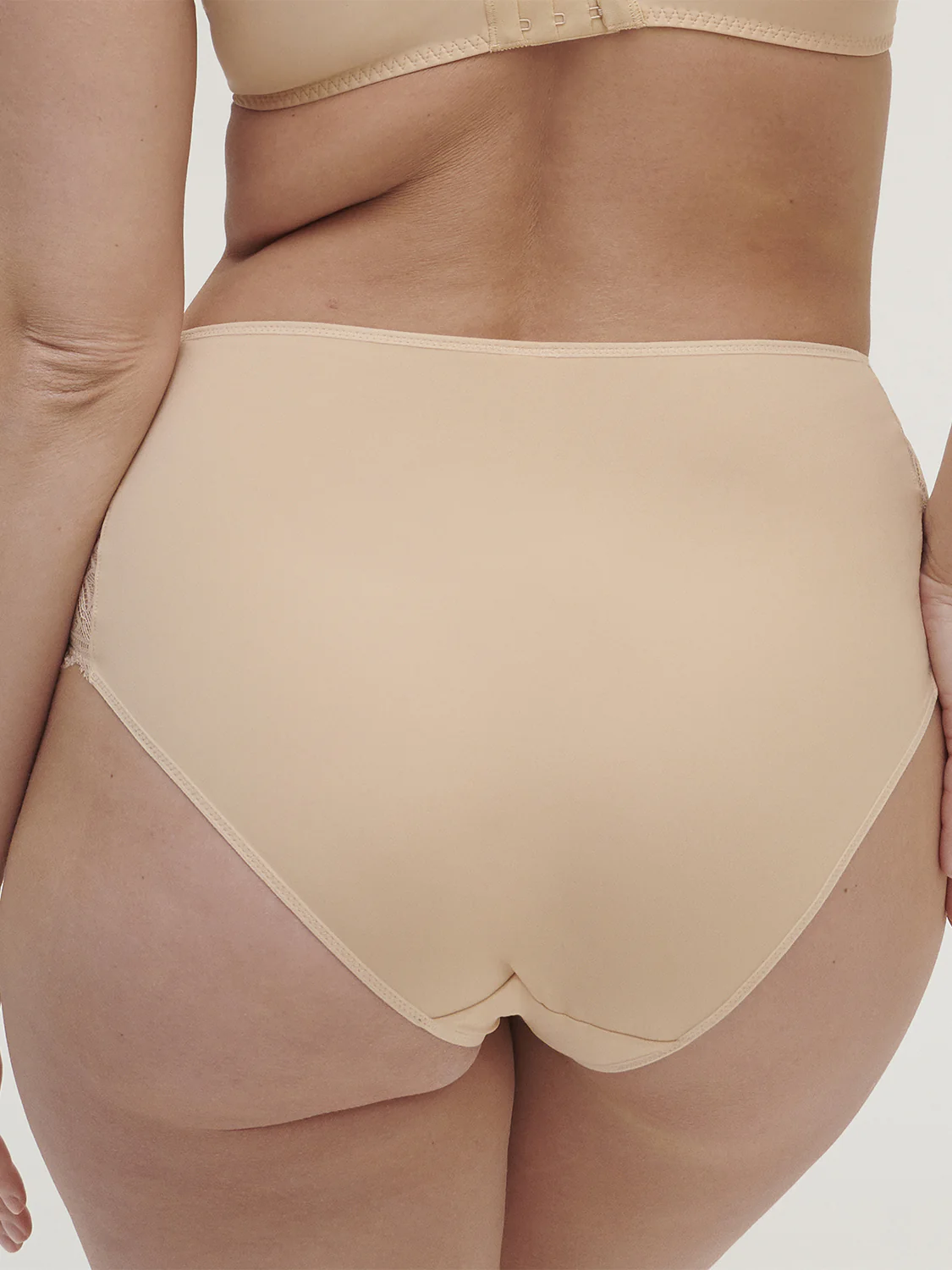 Escale Retro Brief - Vanilla - Image 7