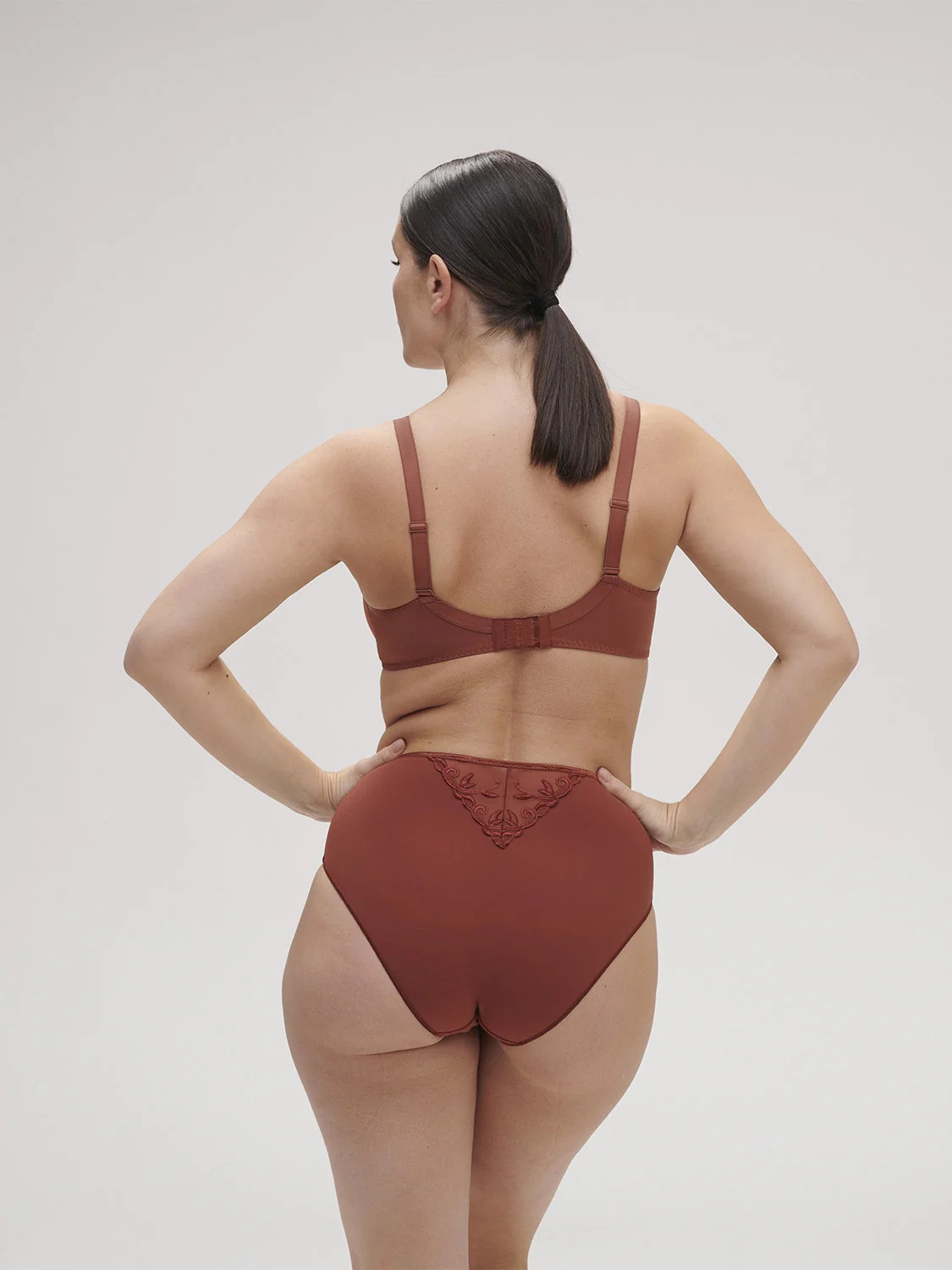 Andora Retro Brief - Canyon Brown - Image 10