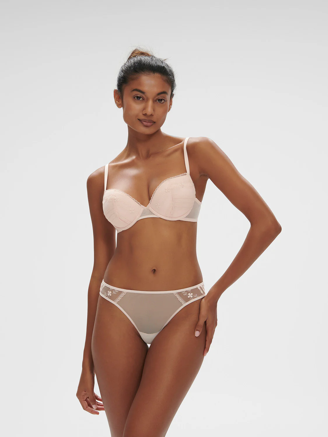 Marthe Push-Up - Petal Powder - Image 3
