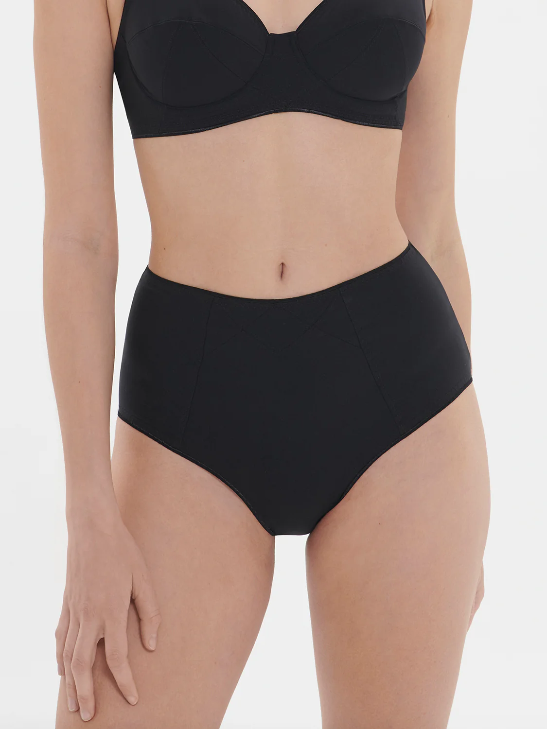 Artifice Retro Brief - Black