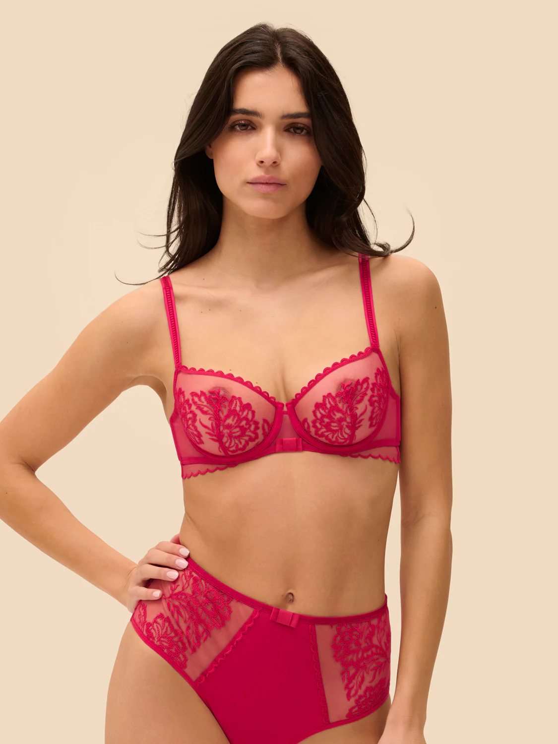 Romance Sheer Demi - Cranberry