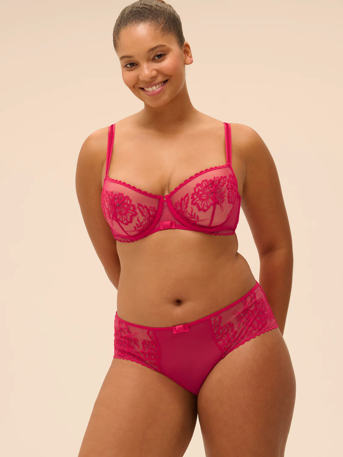 Romance Sheer Demi - Cranberry - Image 10