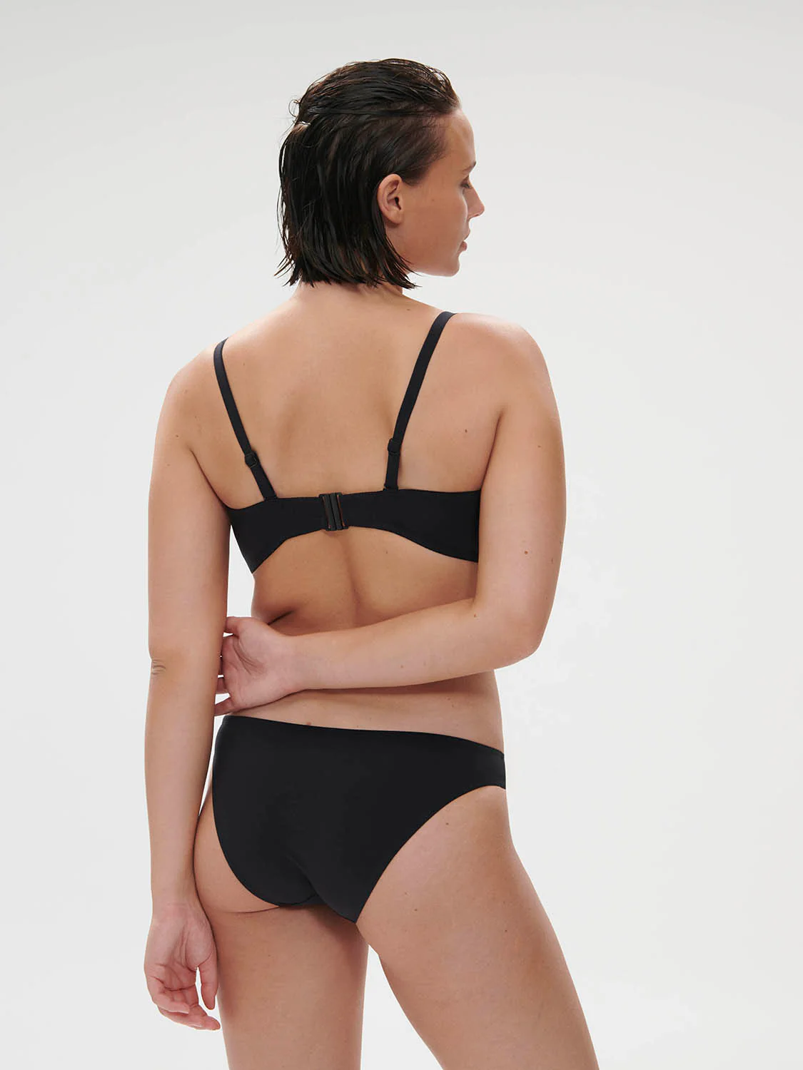 Palmeraie Underwire Bandeau - Black - Image 16