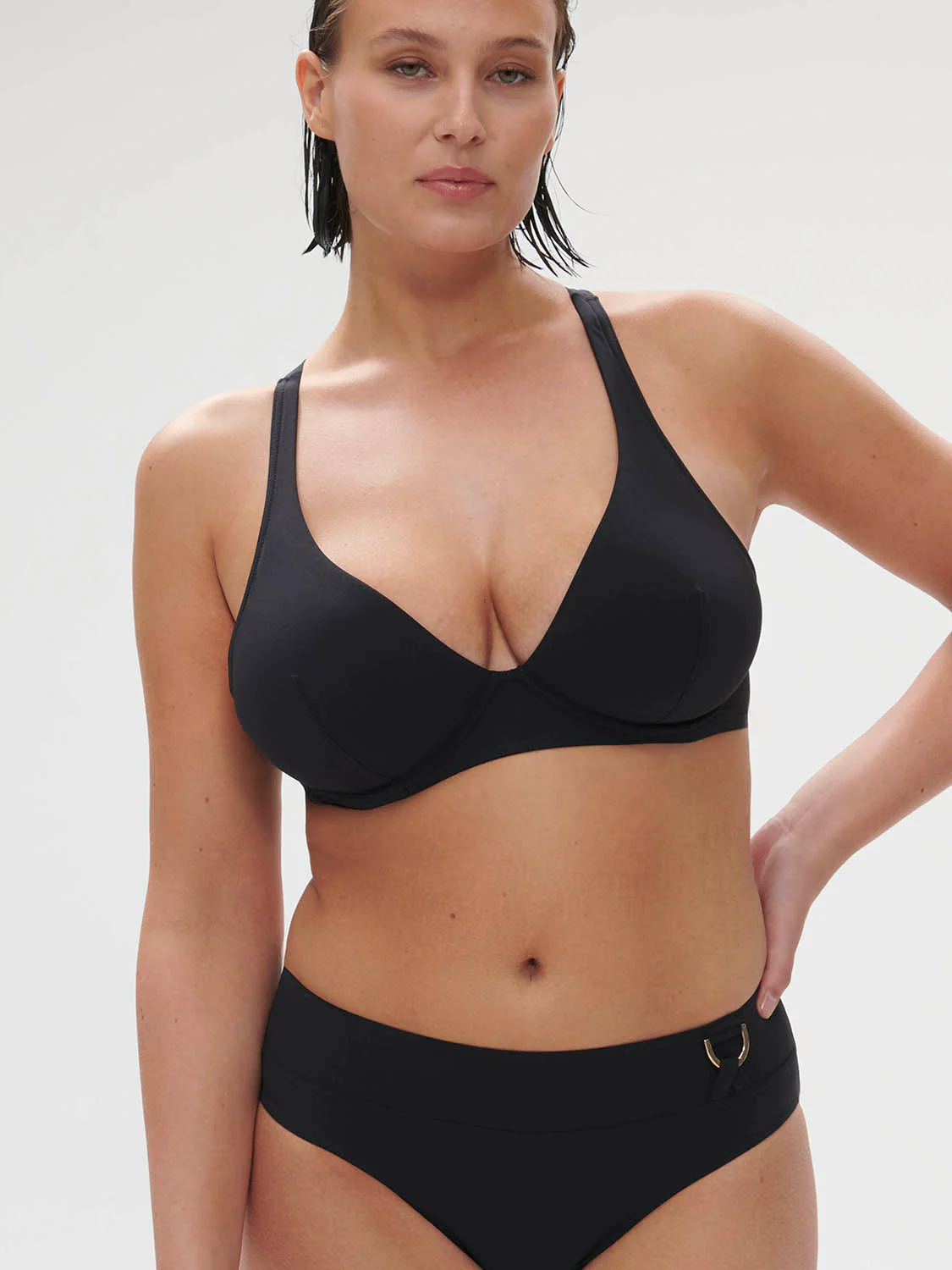 Palmeraie Underwire Plunge - Black - Image 7