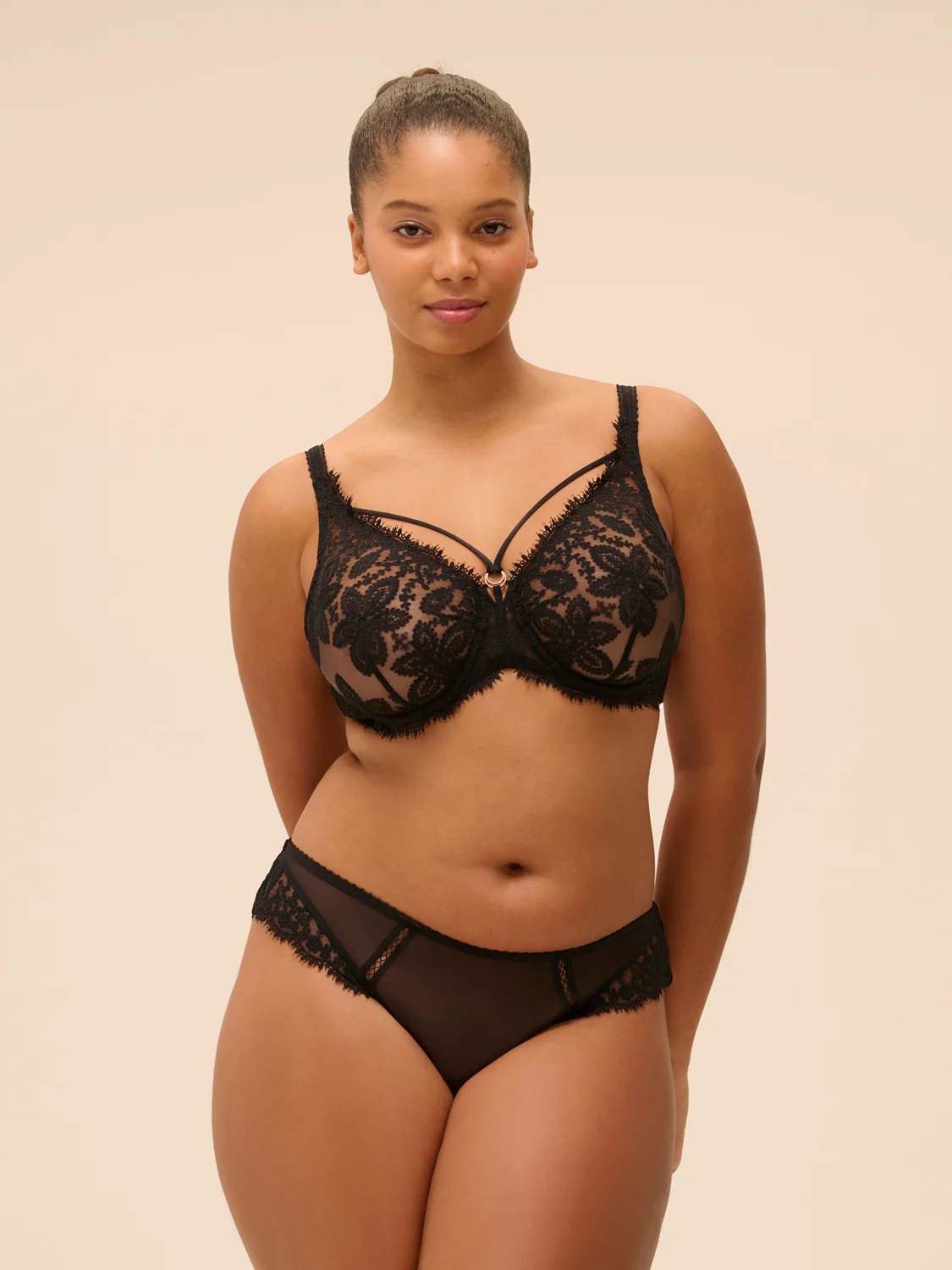 Precieuse Underwire Plunge - Black - Image 6