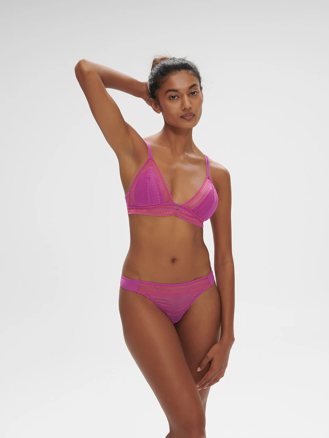 Pia Bralette - Energy Pink - Image 4