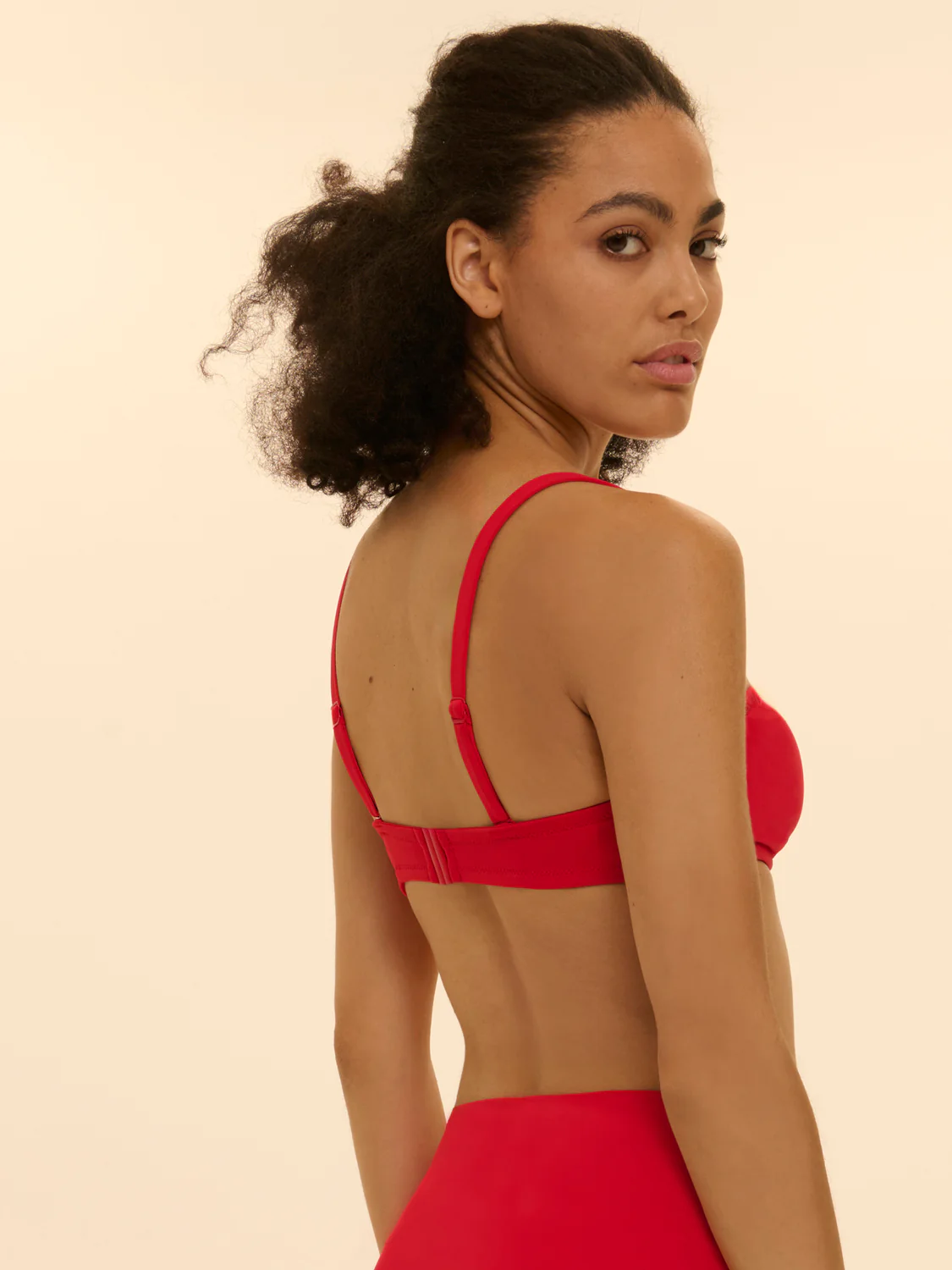 Magnetic Underwire Bandeau - Scarlet - Image 2
